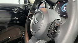 2022 (72) MINI HATCHBACK 1.5 Cooper Classic 3dr Auto 5051206