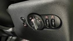 2022 (72) MINI HATCHBACK 1.5 Cooper Classic 3dr Auto 5051205