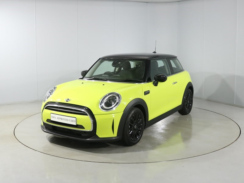 2022 (72) MINI HATCHBACK 1.5 Cooper Classic 3dr Auto 5051225