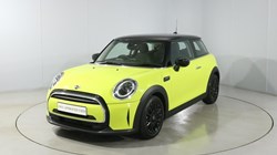 2022 (72) MINI HATCHBACK 1.5 Cooper Classic 3dr Auto 5051225