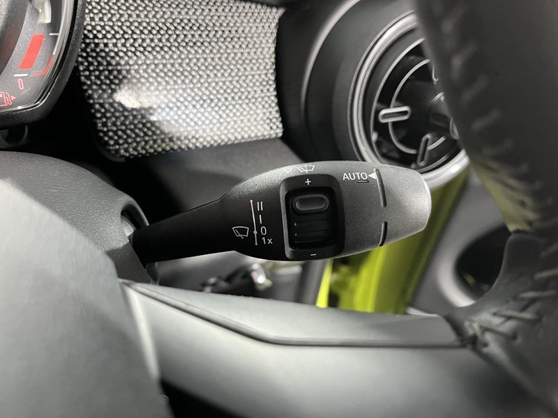 2022 (72) MINI CONVERTIBLE 1.5 Cooper Exclusive 2dr Auto 5051252