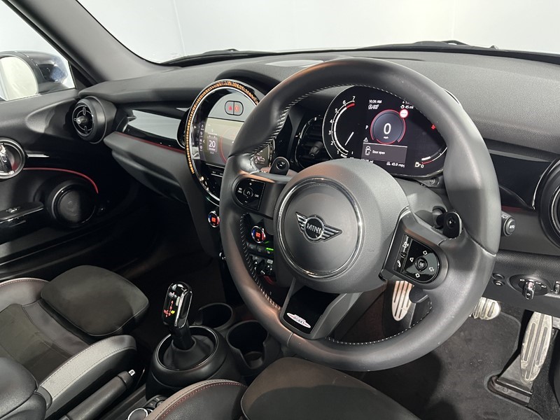 2023 (73) MINI HATCHBACK 2.0 Cooper S Sport Premium Plus 5dr Auto 5051309