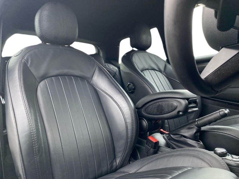 2023 (72) MINI HATCHBACK 2.0 Cooper S Exclusive 3dr Auto 5051351