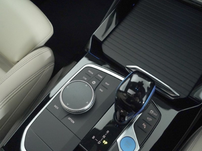 2022 (72) BMW iX3 210kW M Sport Pro 80kWh 5dr Auto 5087175