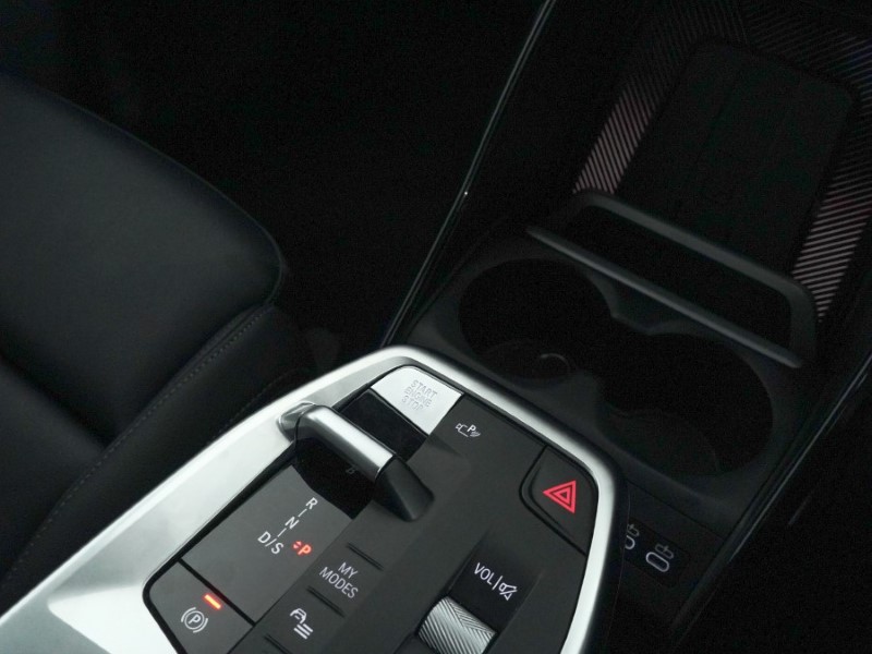 2025 (25) BMW 2 SERIES 225e xDrive M Sport 5dr DCT 5076323