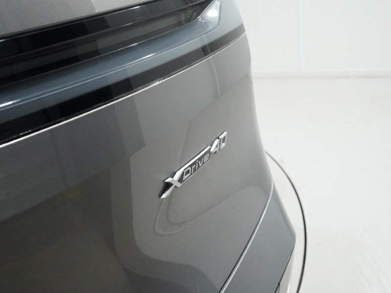 2023 (23) BMW iX 240kW xDrive40 M Sport 76.6kWh 5dr Auto 5083518