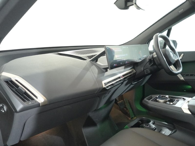 2023 (23) BMW iX 240kW xDrive40 M Sport 76.6kWh 5dr Auto 5083519