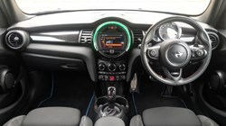 2019 (19) MINI HATCHBACK 2.0 Cooper S Sport II 5dr Auto 5050598