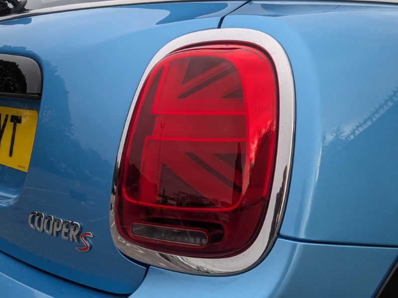 2019 (19) MINI HATCHBACK 2.0 Cooper S Sport II 5dr Auto 5050631