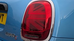 2019 (19) MINI HATCHBACK 2.0 Cooper S Sport II 5dr Auto 5050631