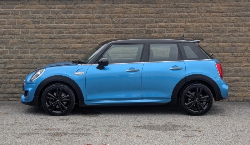2019 (19) MINI HATCHBACK 2.0 Cooper S Sport II 5dr Auto 5050638