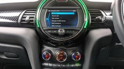 2019 (19) MINI HATCHBACK 2.0 Cooper S Sport II 5dr Auto 5050620