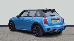 2019 (19) MINI HATCHBACK 2.0 Cooper S Sport II 5dr Auto 5050596