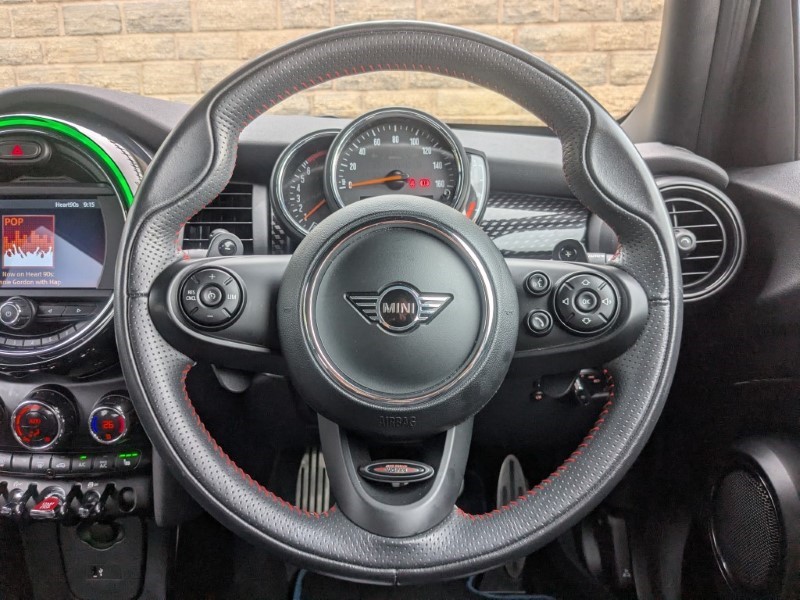 2019 (19) MINI HATCHBACK 2.0 Cooper S Sport II 5dr Auto 5050599