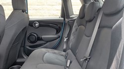 2019 (19) MINI HATCHBACK 2.0 Cooper S Sport II 5dr Auto 5050606