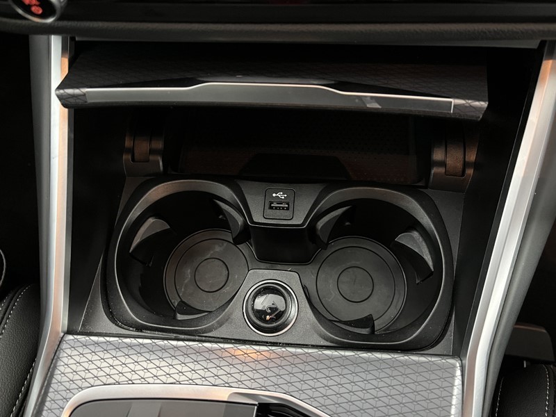 2025 (25) BMW 3 SERIES 320i M Sport 4dr Step Auto 5050569