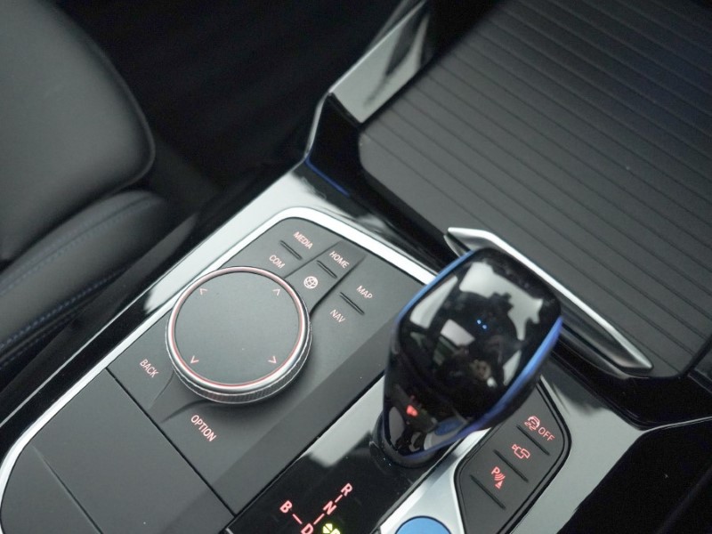 2023 (23) BMW iX3 210kW M Sport Pro 80kWh 5dr Auto 5079884