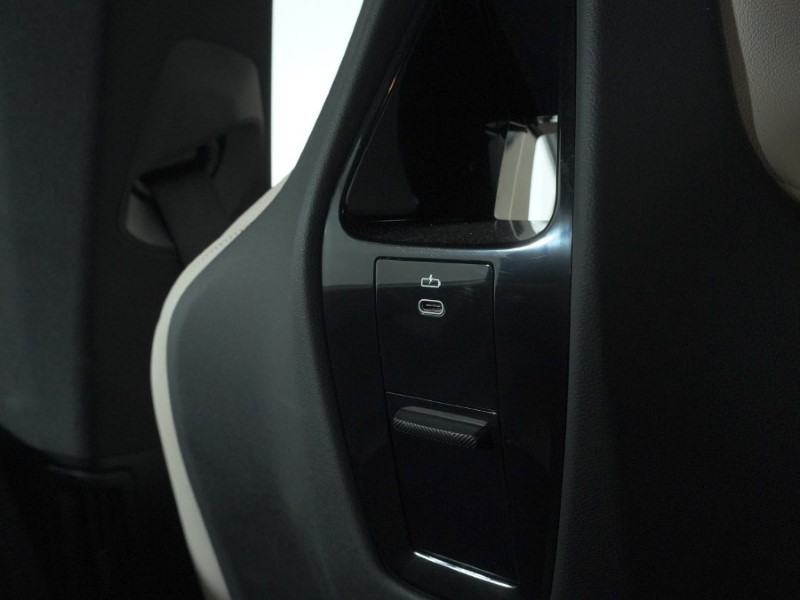 2023 (73) BMW iX 240kW xDrive40 M Sport 76.6kWh 5dr Auto 5086269