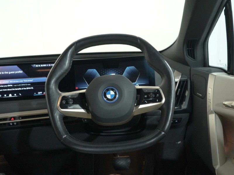 2023 (73) BMW iX 240kW xDrive40 M Sport 76.6kWh 5dr Auto 5086272