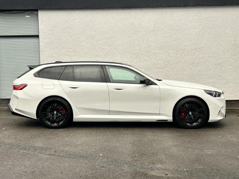 2025 (25) BMW M5 5dr DCT 5054250