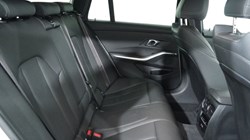 2025 (25) BMW 3 SERIES 320i M Sport 5dr Step Auto 5155500