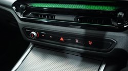 2025 (25) BMW 3 SERIES 320i M Sport 5dr Step Auto 5155515