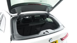 2025 (25) BMW 3 SERIES 320i M Sport 5dr Step Auto 5155484