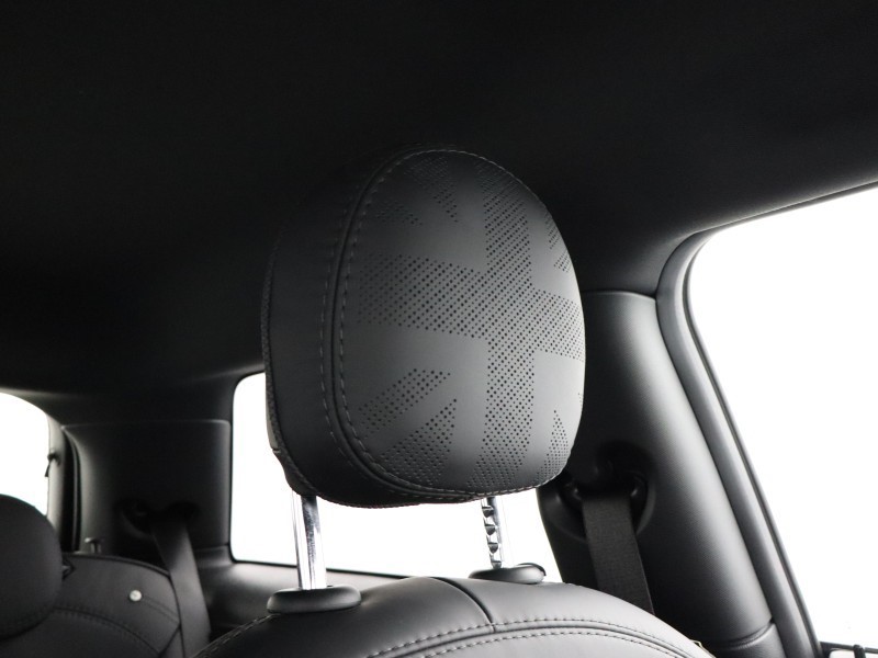 2022 (72) MINI HATCHBACK 2.0 Cooper S Exclusive 3dr Auto 5095635