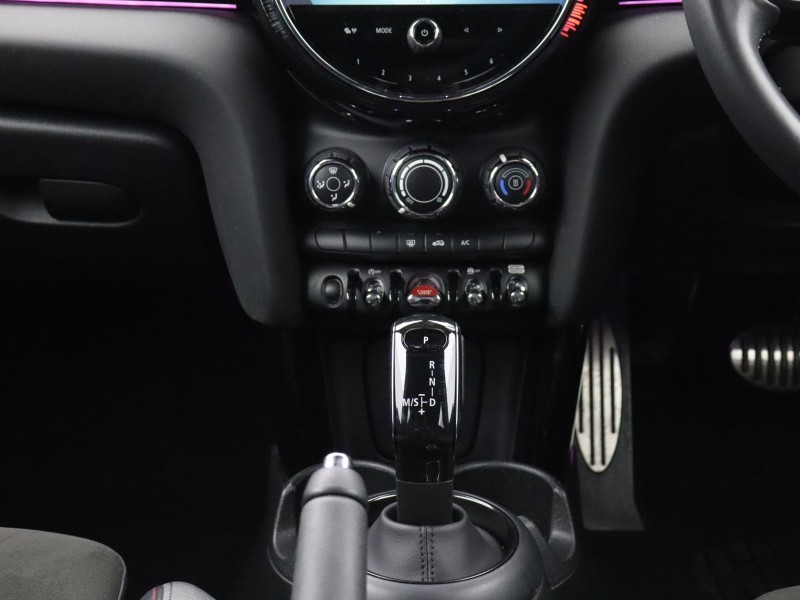 2022 (22) MINI HATCHBACK 1.5 Cooper Sport 3dr Auto 5070706