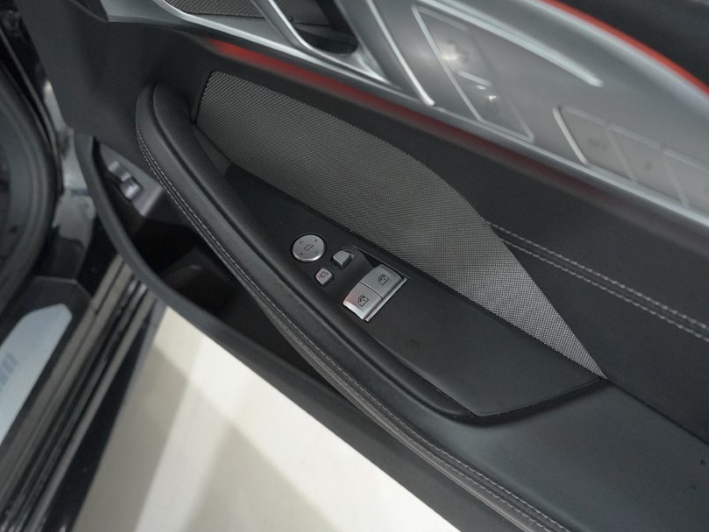 2022 (72) BMW 8 SERIES 840i M Sport 2dr Auto 5091252