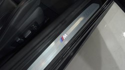 2022 (72) BMW 8 SERIES 840i M Sport 2dr Auto 5091251