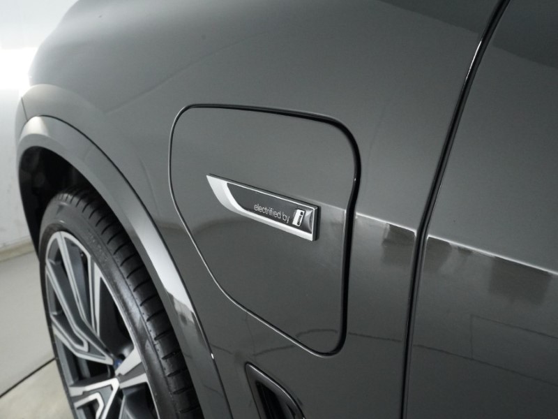 2022 (22) BMW X5 xDrive45e M Sport 5dr Auto 5115362