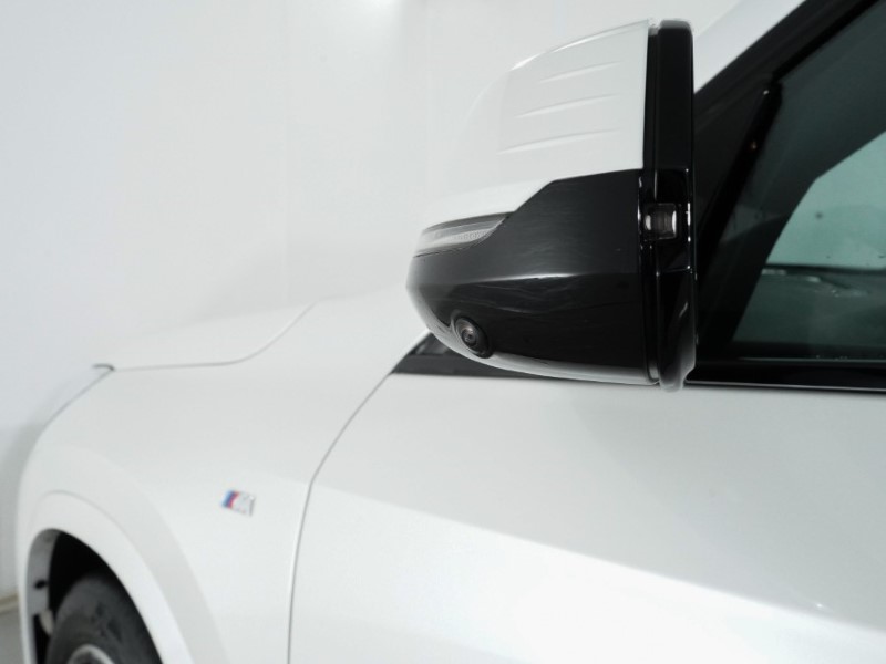 2024 (24) BMW iX1 150kW eDrive20 M Sport 65kWh 5dr Auto 5109985