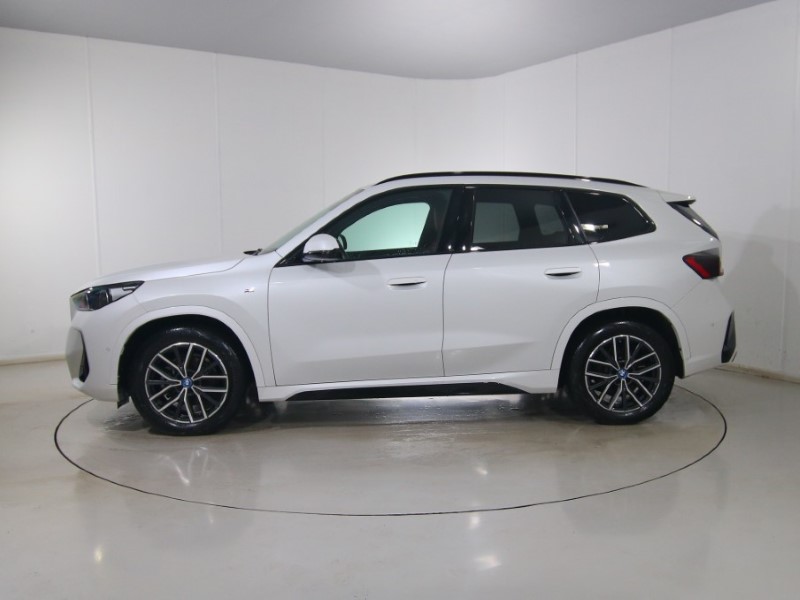 2024 (24) BMW iX1 150kW eDrive20 M Sport 65kWh 5dr Auto 5110023