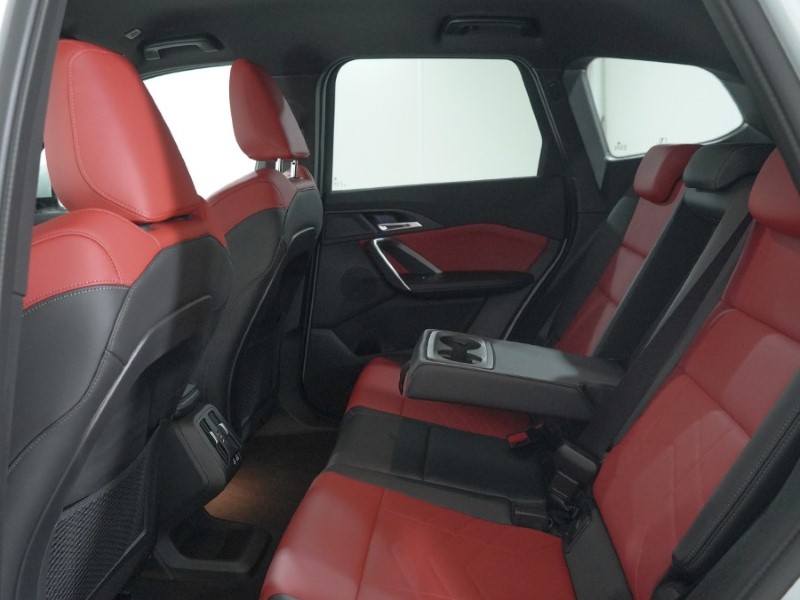 2024 (24) BMW iX1 150kW eDrive20 M Sport 65kWh 5dr Auto 5109987