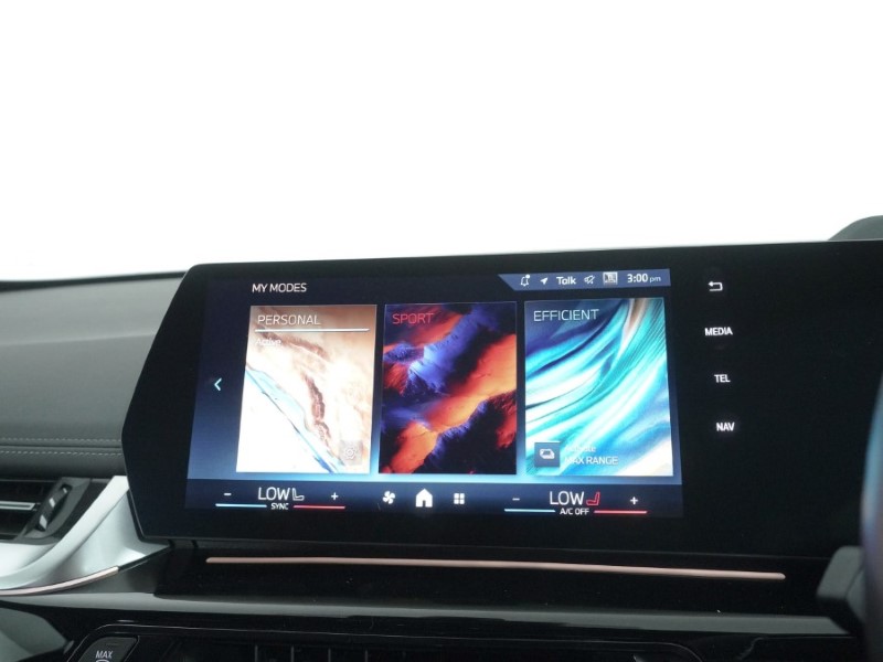 2024 (24) BMW iX1 150kW eDrive20 M Sport 65kWh 5dr Auto 5110011