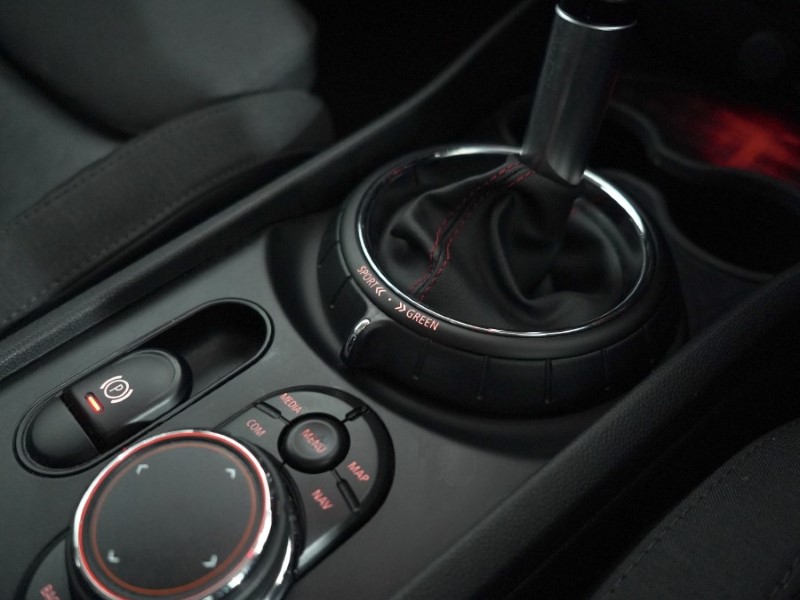 2017 (17) MINI CLUBMAN 2.0 Cooper S D 6dr Auto 5120569