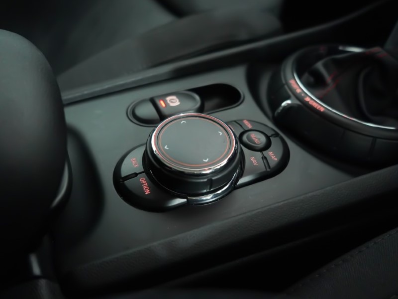 2017 (17) MINI CLUBMAN 2.0 Cooper S D 6dr Auto 5120568