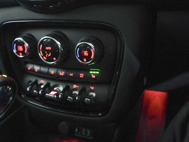 2017 (17) MINI CLUBMAN 2.0 Cooper S D 6dr Auto 5120566