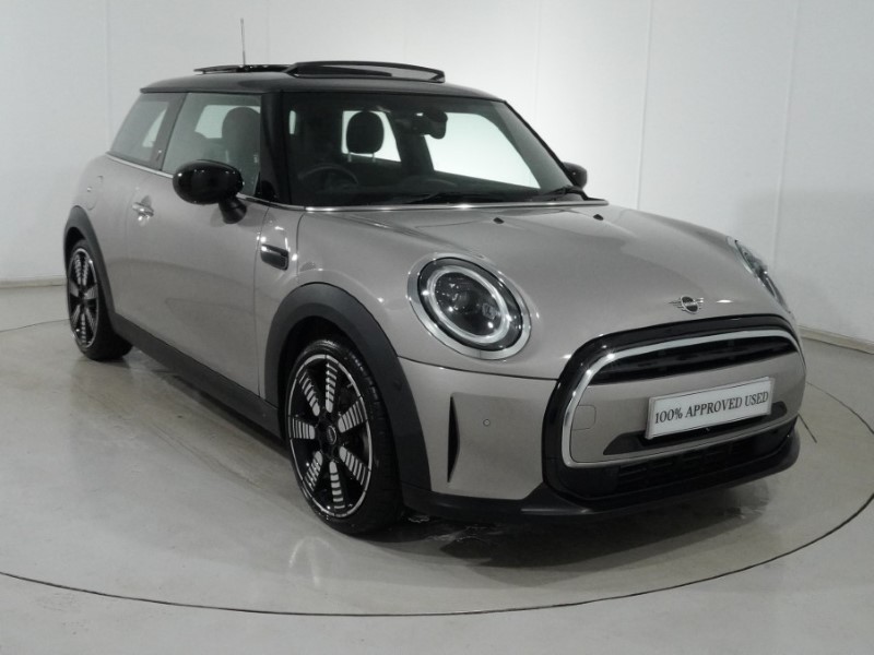 2021 (21) MINI HATCHBACK 1.5 Cooper Exclusive 3dr Auto 5104414