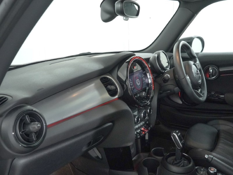 2021 (21) MINI HATCHBACK 1.5 Cooper Exclusive 3dr Auto 5101392