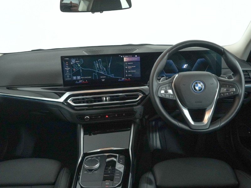 2024 (24) BMW 3 SERIES 330e Sport 4dr Step Auto 5112337