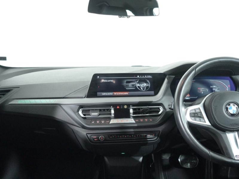 2022 (22) BMW 1 SERIES 118i [136] M Sport 5dr Step Auto [LCP] 5098364