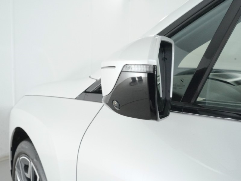 2023 (72) BMW iX 240kW xDrive40 M Sport Edition 76.6kWh 5dr Auto 5097653