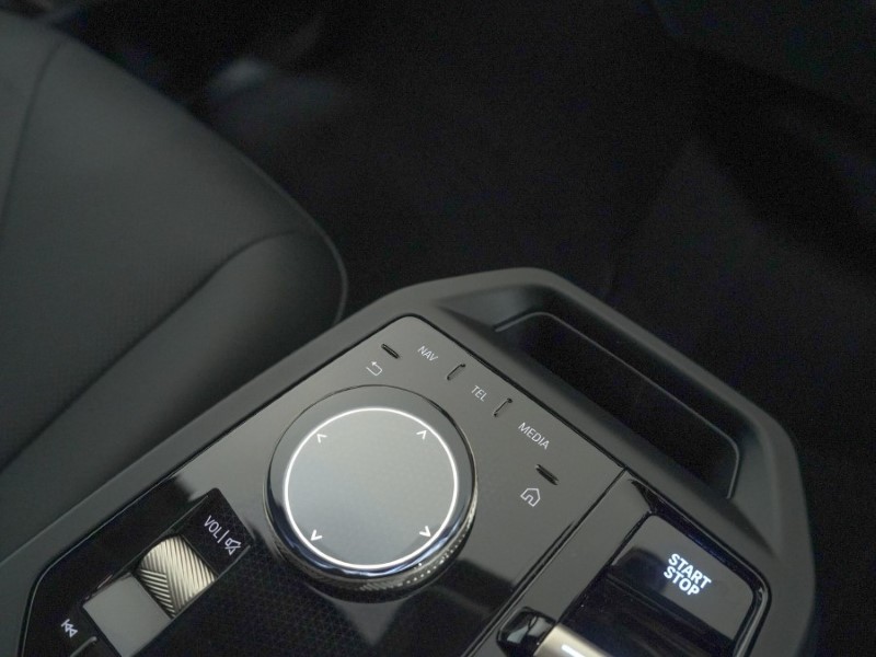 2023 (72) BMW iX 240kW xDrive40 M Sport Edition 76.6kWh 5dr Auto 5097684