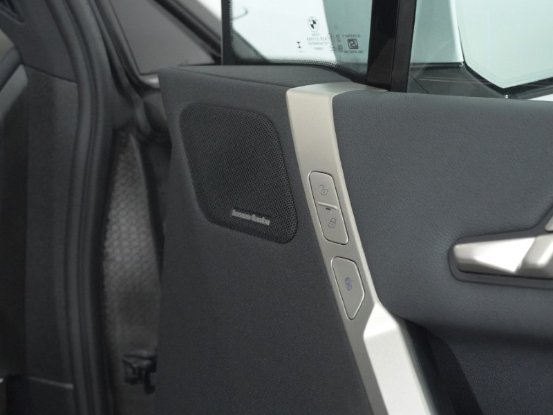 2023 (72) BMW iX 240kW xDrive40 M Sport Edition 76.6kWh 5dr Auto 5097677