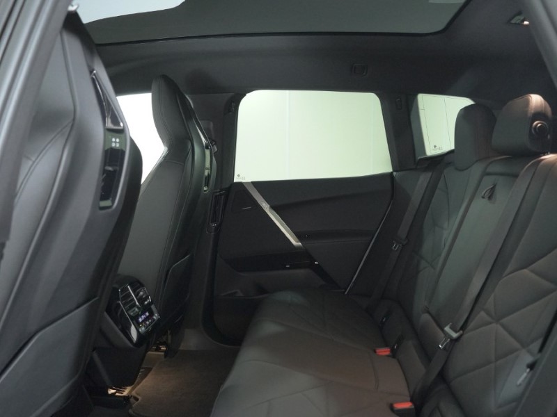 2023 (72) BMW iX 240kW xDrive40 M Sport Edition 76.6kWh 5dr Auto 5097658