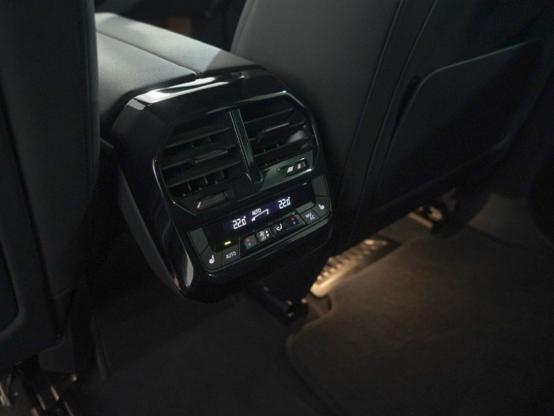 2023 (72) BMW iX 240kW xDrive40 M Sport Edition 76.6kWh 5dr Auto 5097660