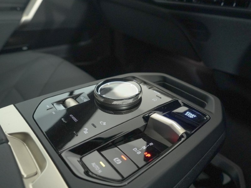 2023 (72) BMW iX 240kW xDrive40 M Sport Edition 76.6kWh 5dr Auto 5097686