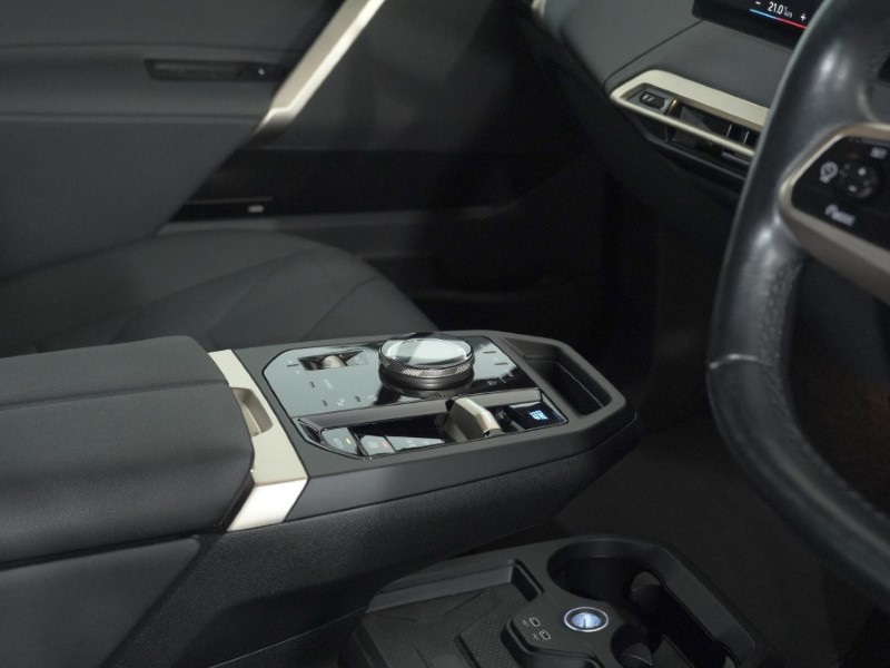 2023 (72) BMW iX 240kW xDrive40 M Sport Edition 76.6kWh 5dr Auto 5097679